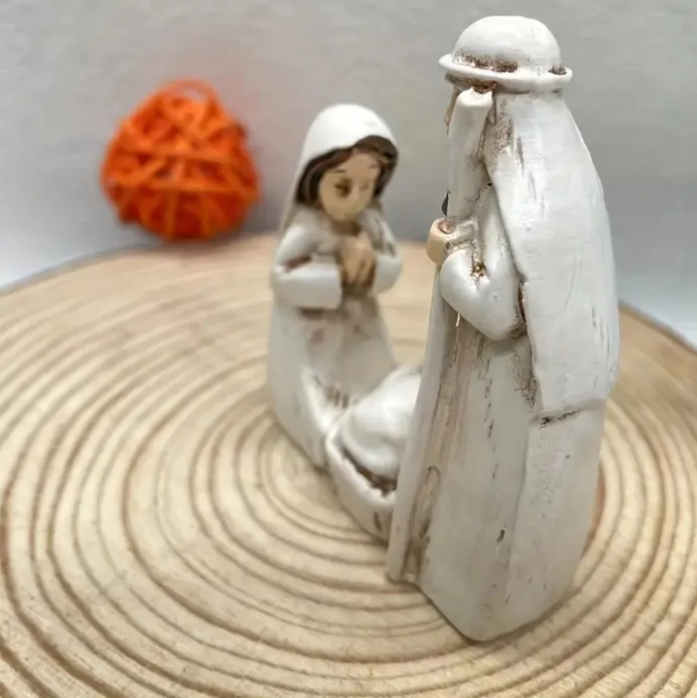 NEW! Holy Family Resin Figurine - Picture 6 of 10